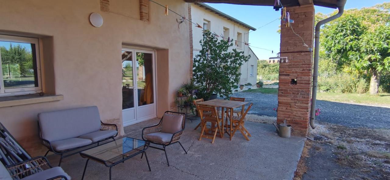 Les Hauts De Grazac, Chambres Et Tables D'Hotes Grazac  Ngoại thất bức ảnh